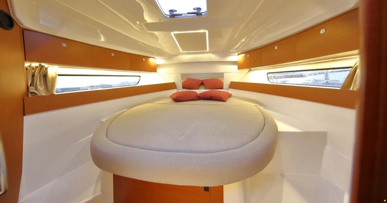 Jeanneau Merry Fisher 895