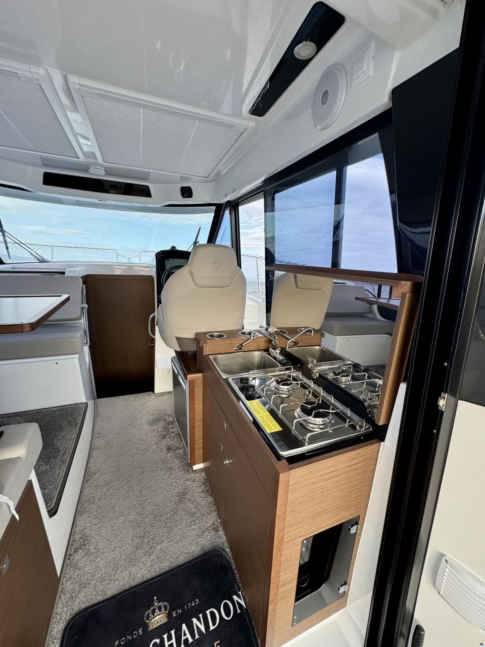 Jeanneau Merry Fisher 895