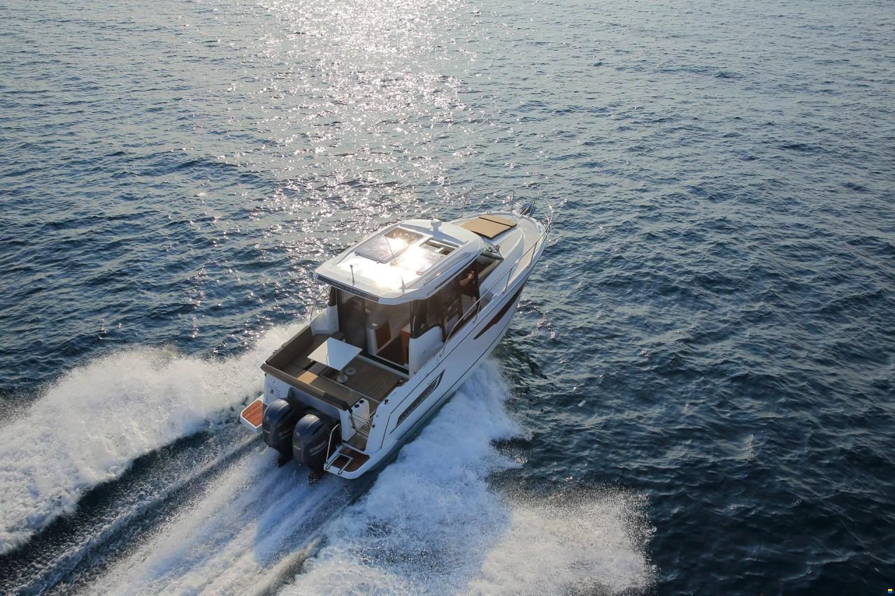 Jeanneau Merry Fisher 895