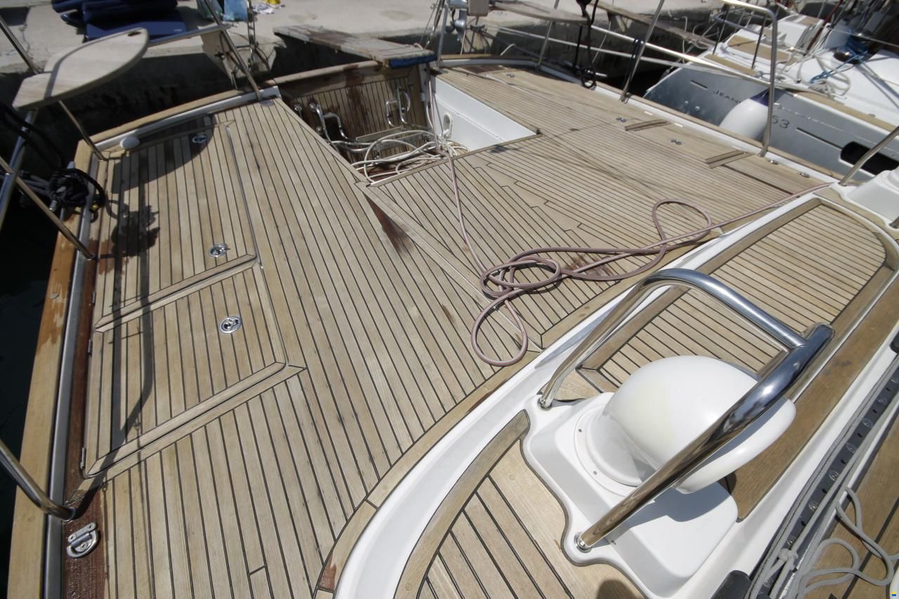 Beneteau 57