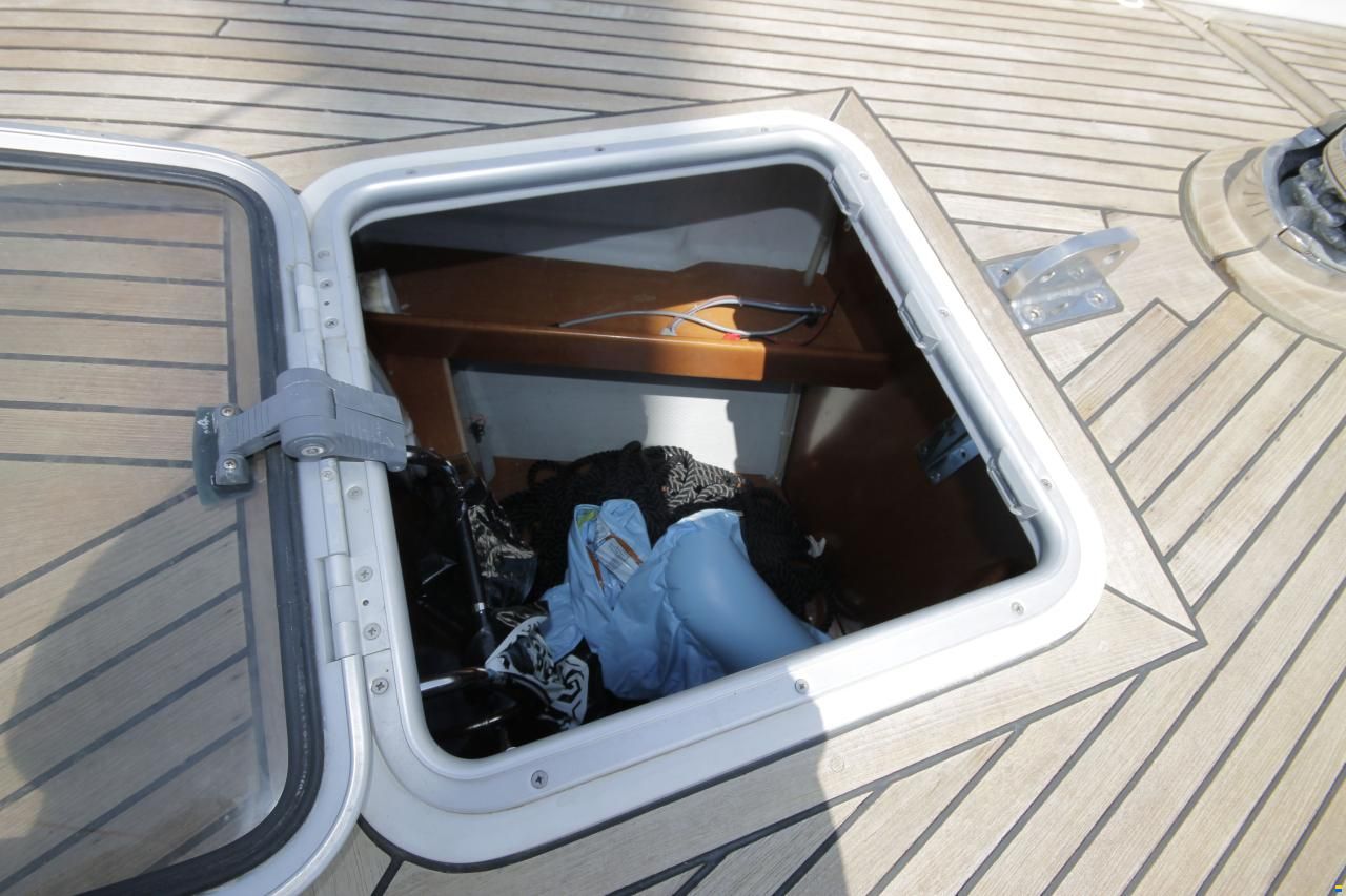 Beneteau 57