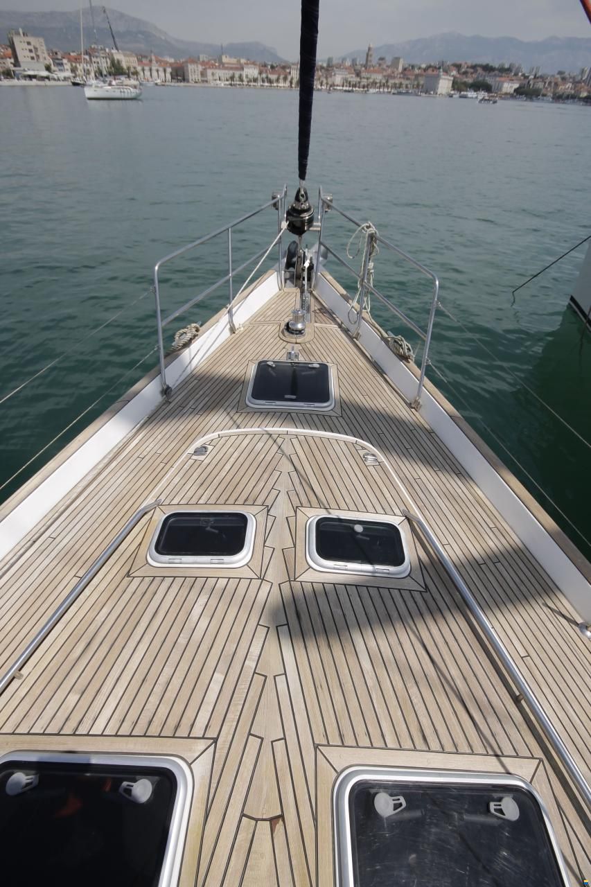 Beneteau 57
