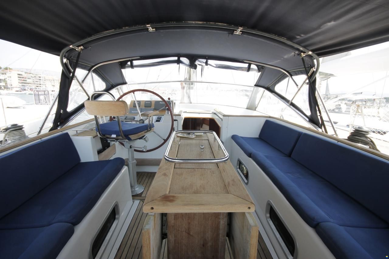 Beneteau 57