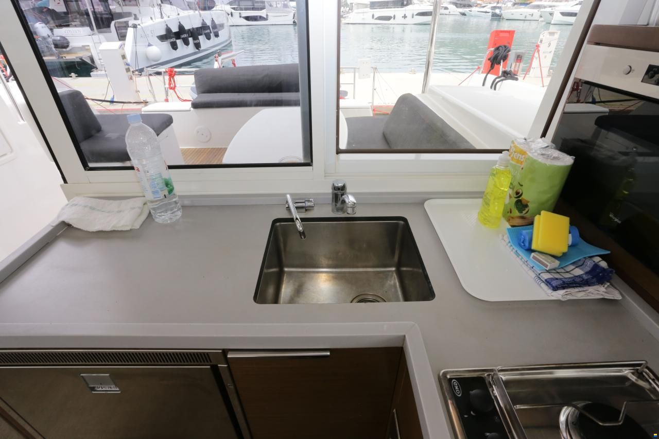 Lagoon 40