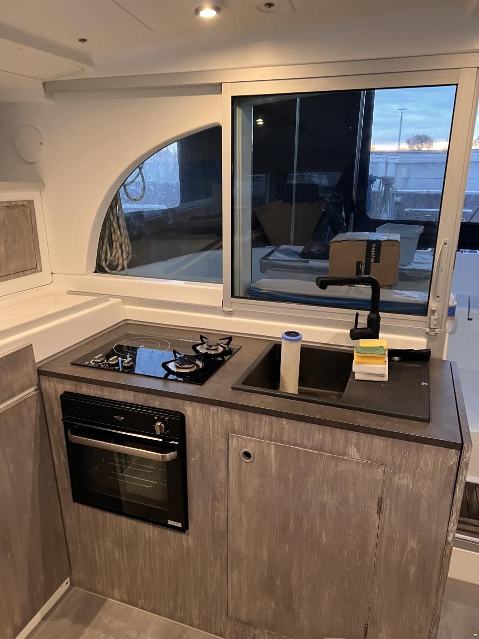 Lagoon 380