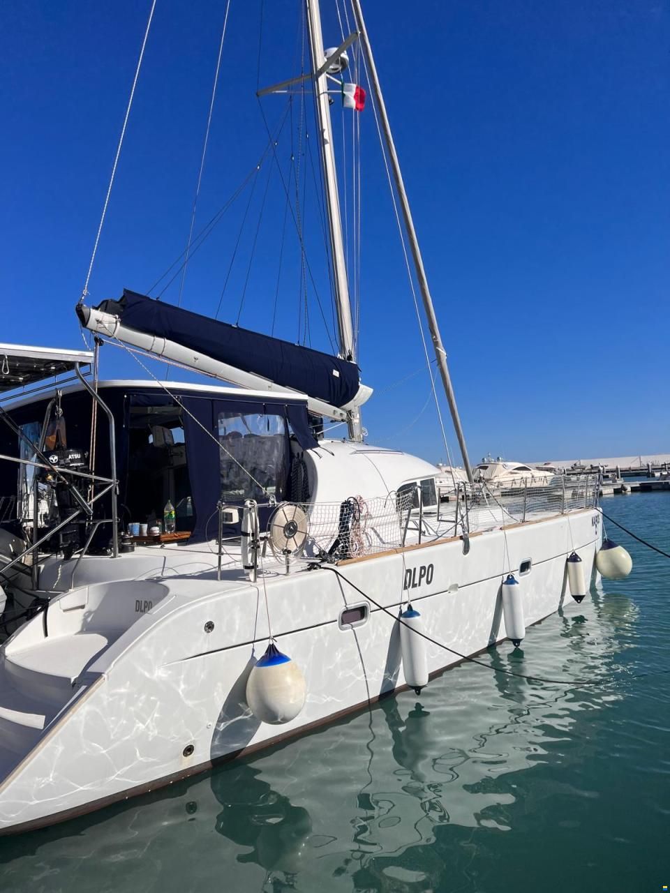 Lagoon 380