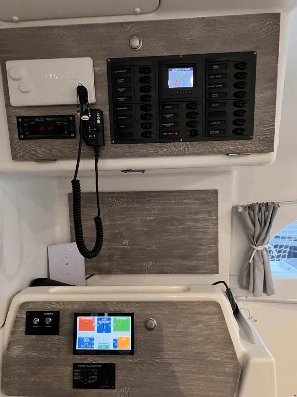 Lagoon 380