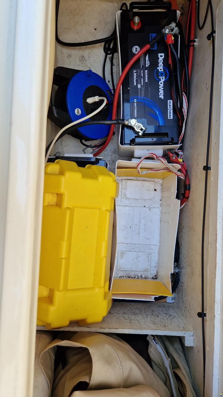 Jeanneau Runabout 755