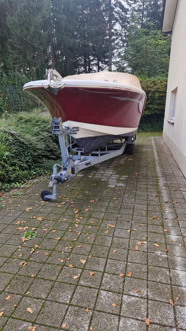 Jeanneau Runabout 755