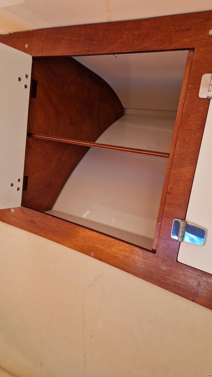 Jeanneau Runabout 755