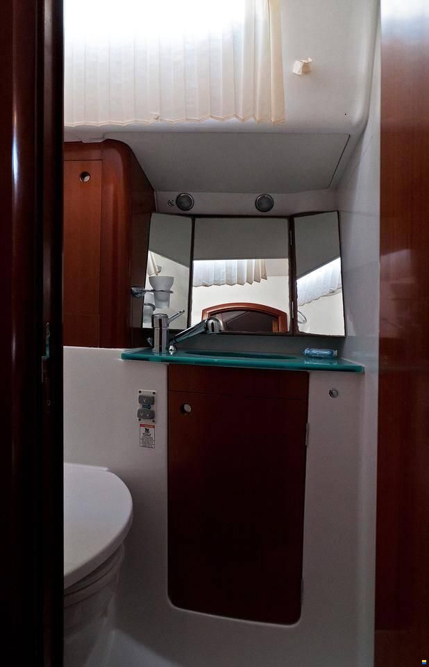Beneteau 57