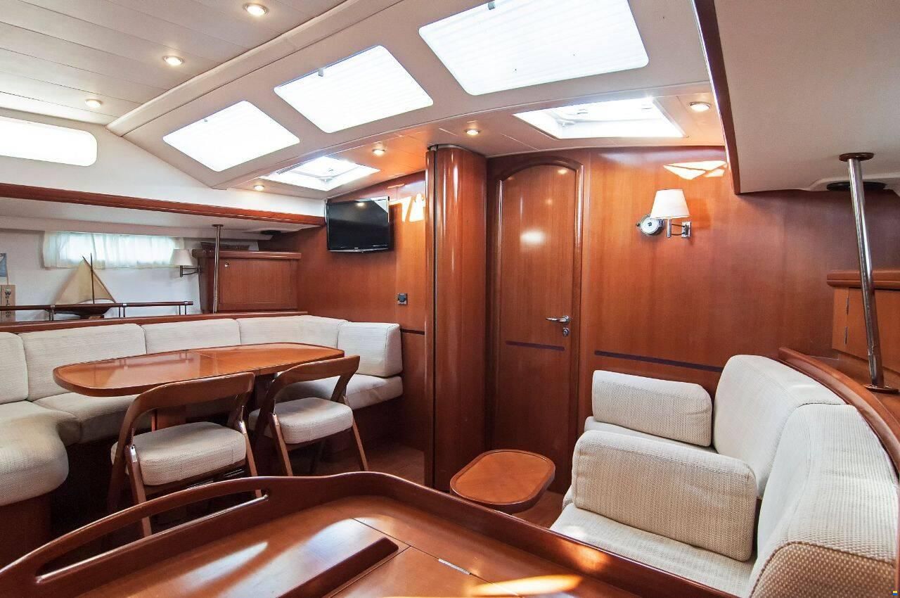 Beneteau 57