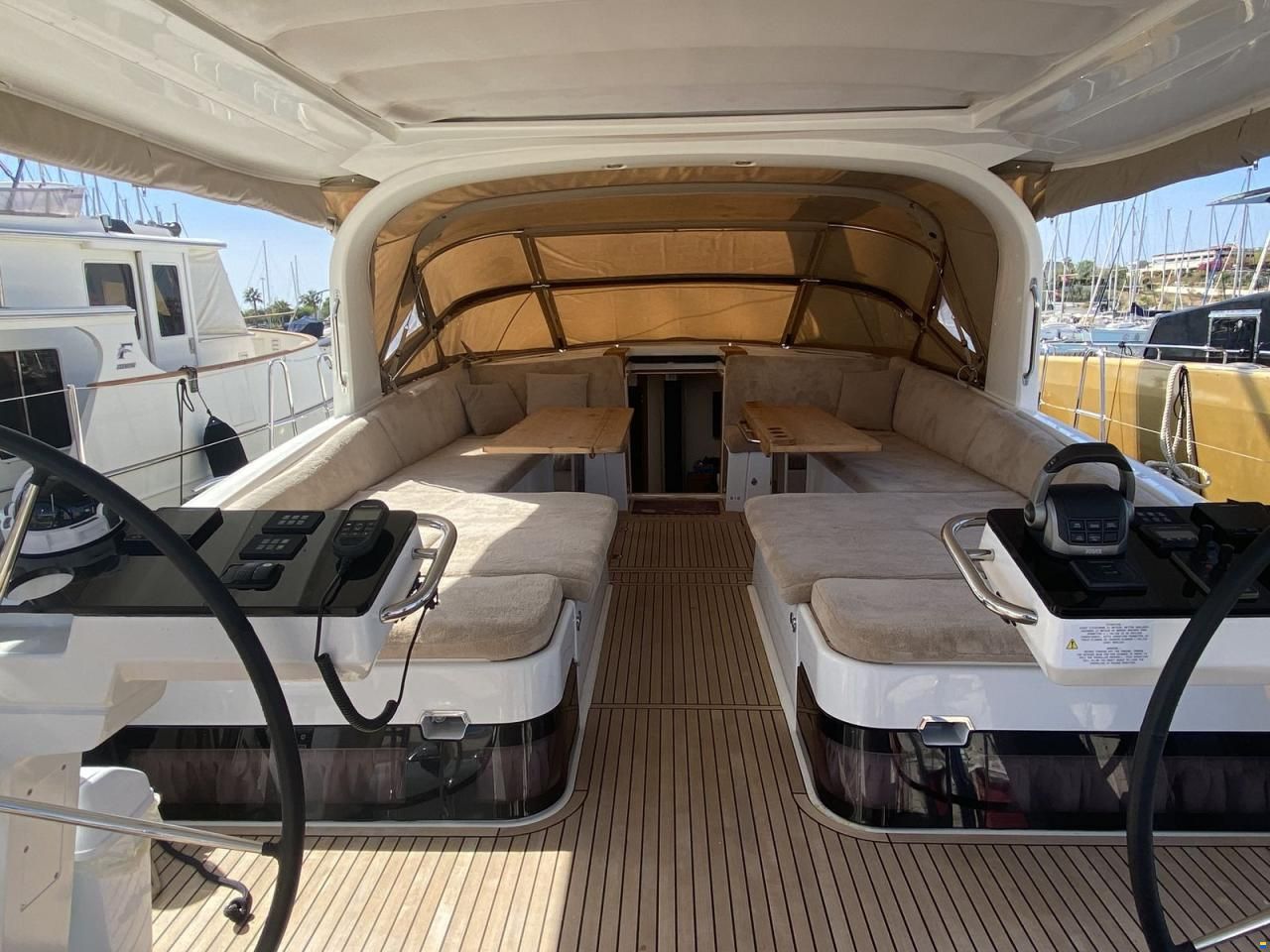 Jeanneau 65