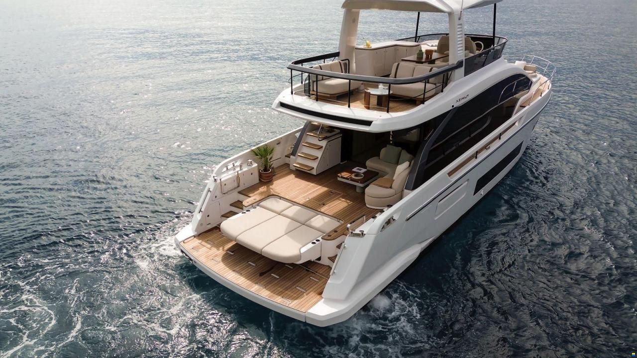 Azimut Fly 62