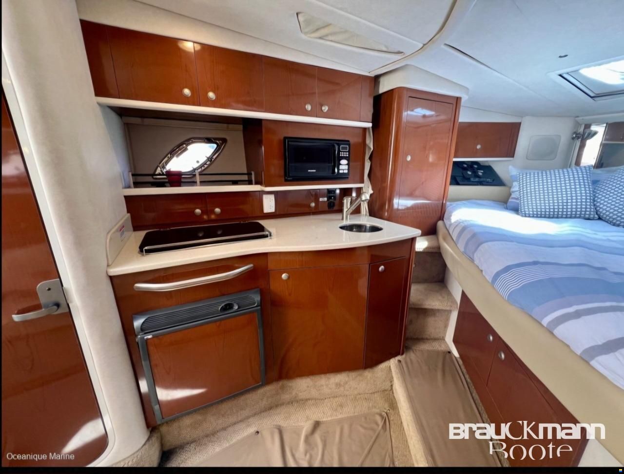 Sea Ray 335 Sundancer
