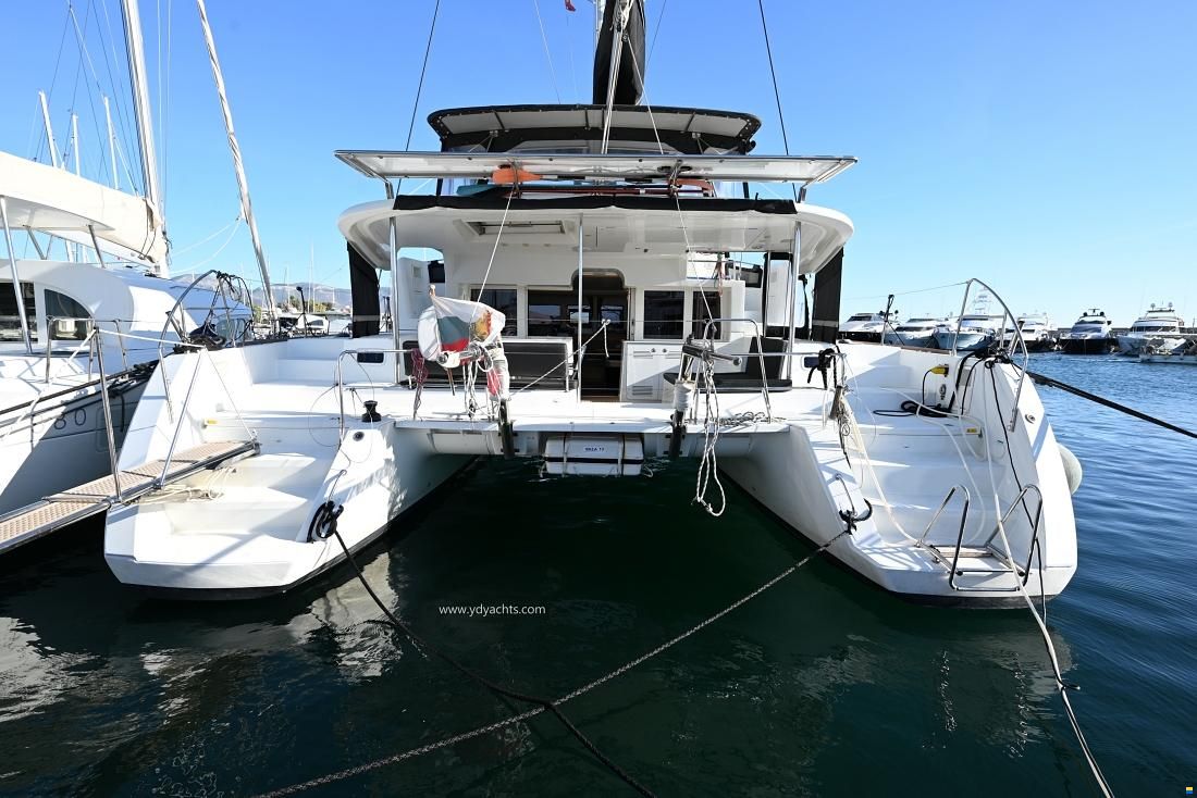 Lagoon 450 F