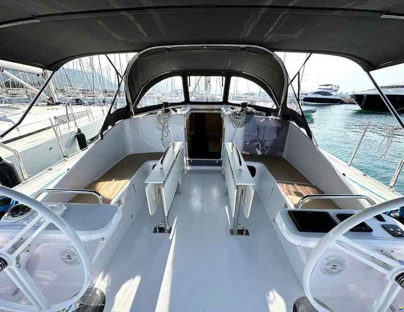 Elan 43 Impression