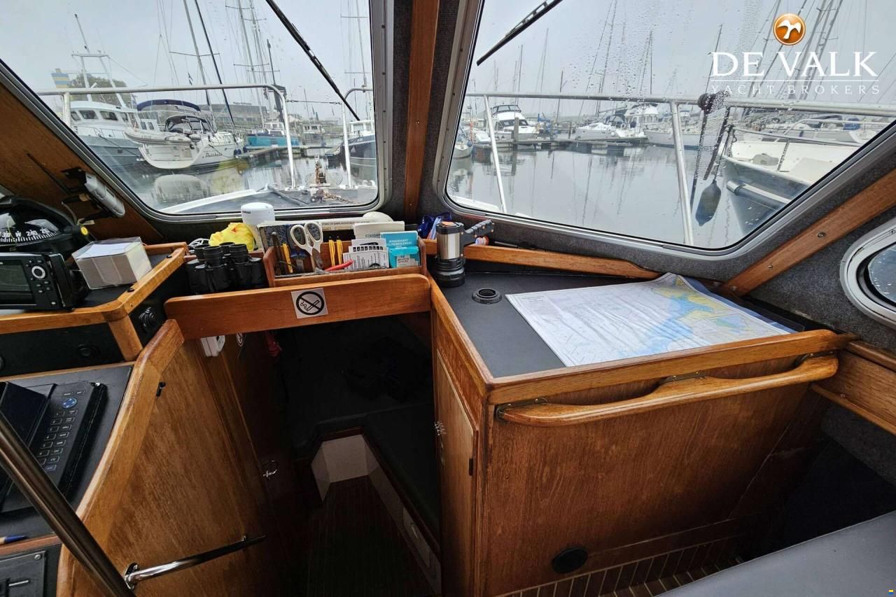 Lochin 333 Harbour Pilot