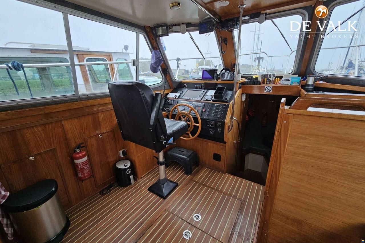 Lochin 333 Harbour Pilot