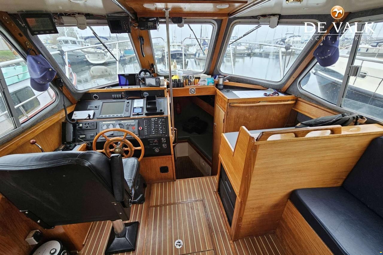 Lochin 333 Harbour Pilot