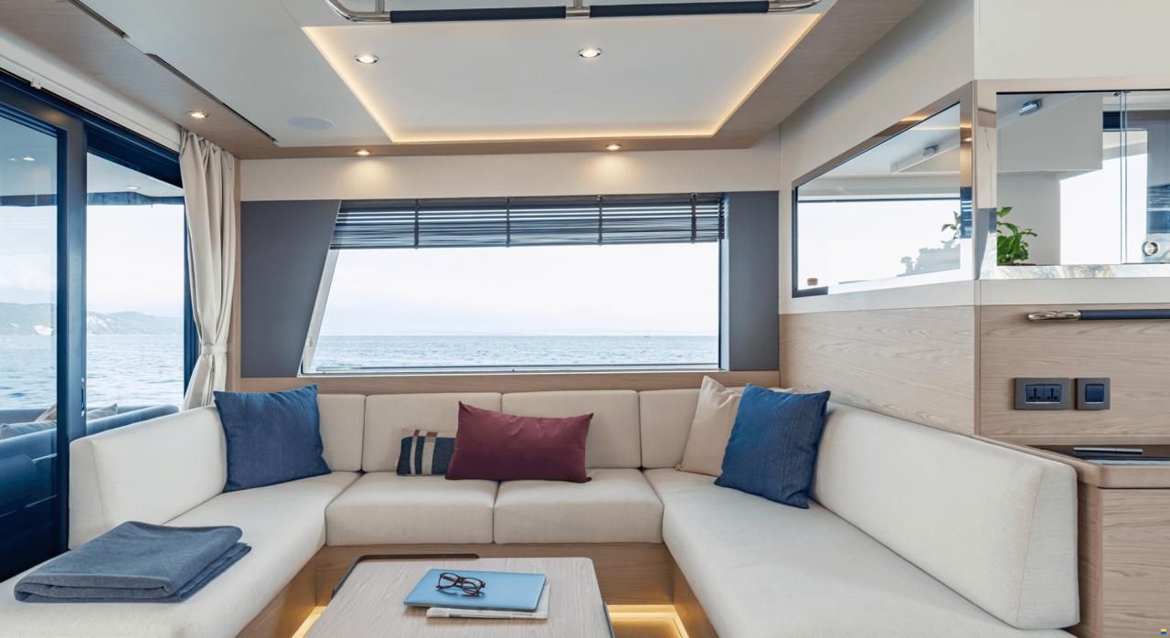 Beneteau Grand Trawler 62