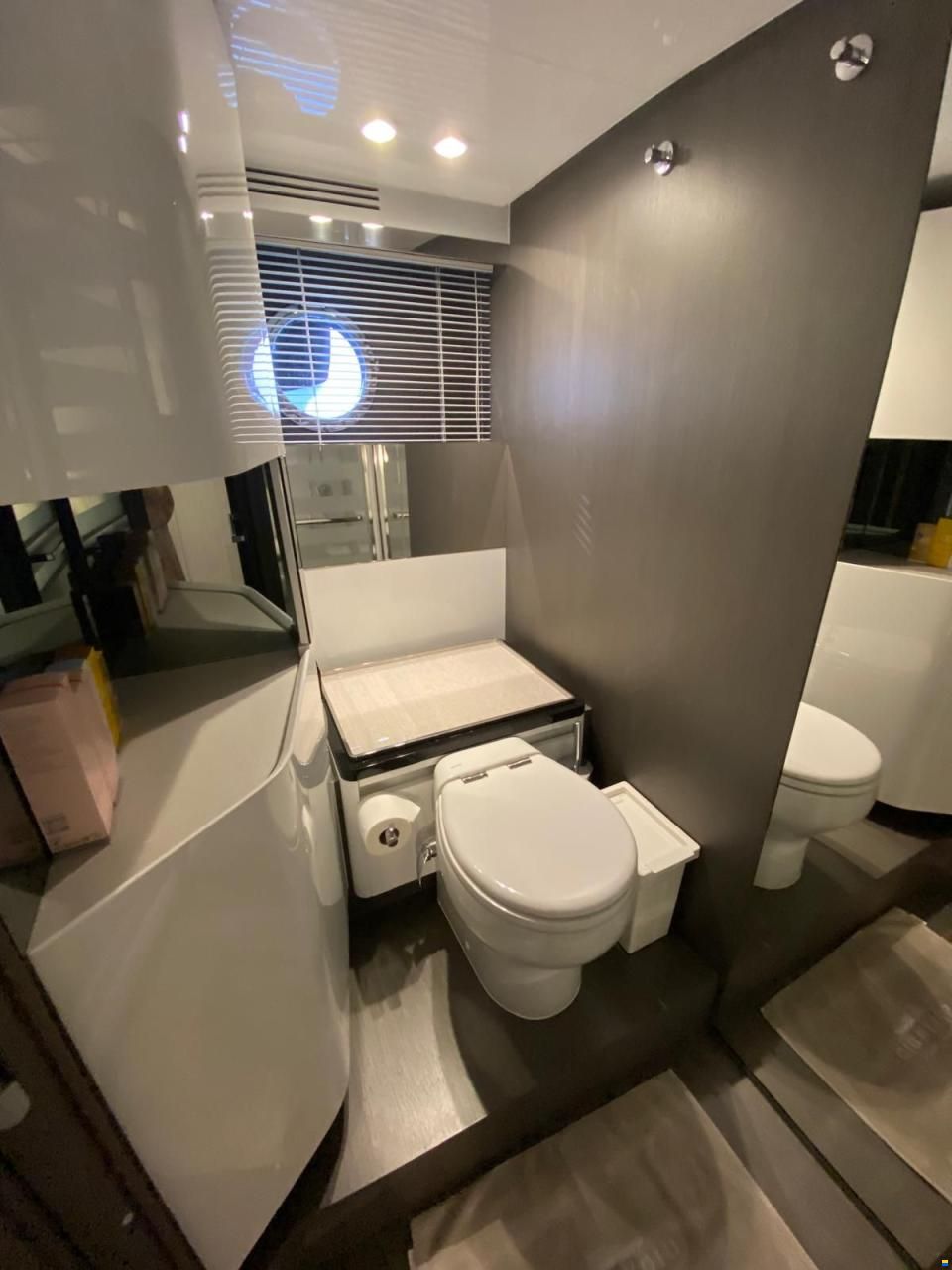 Azimut S7