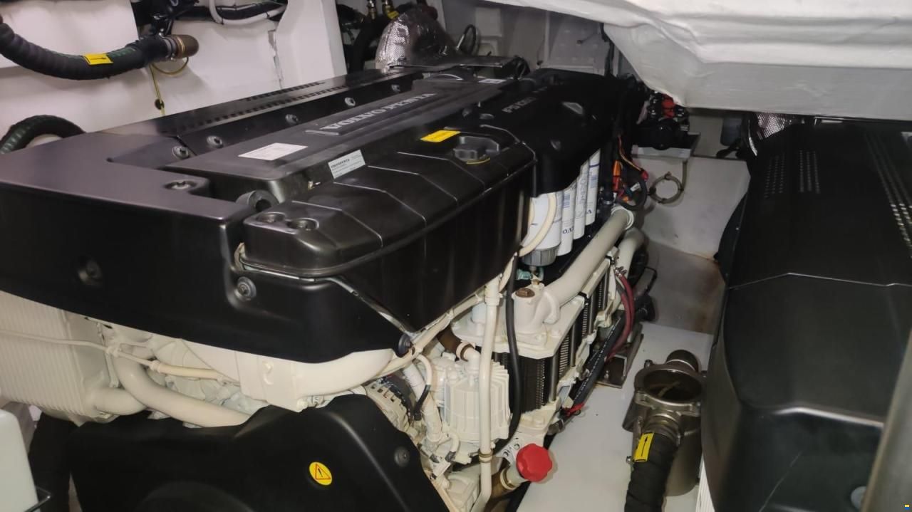 Azimut S7