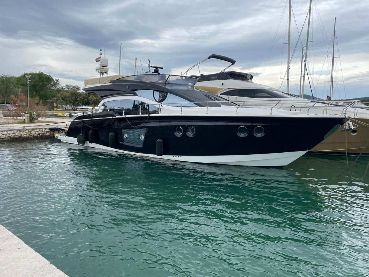 Sessa 54 F