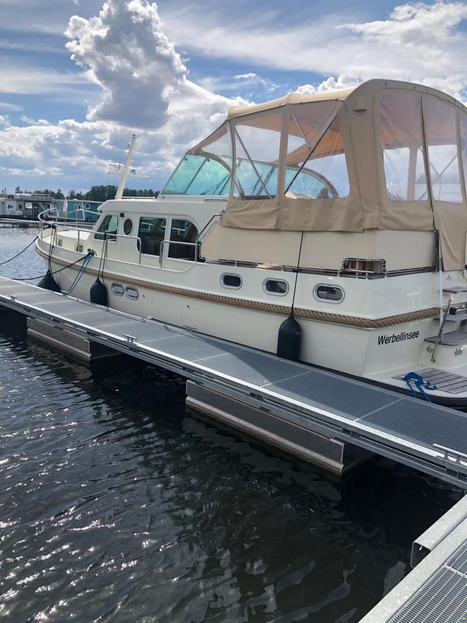 Linssen Grand Sturdy 36.9 AC