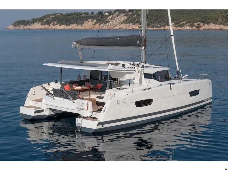 Fountaine Pajot Isla 40