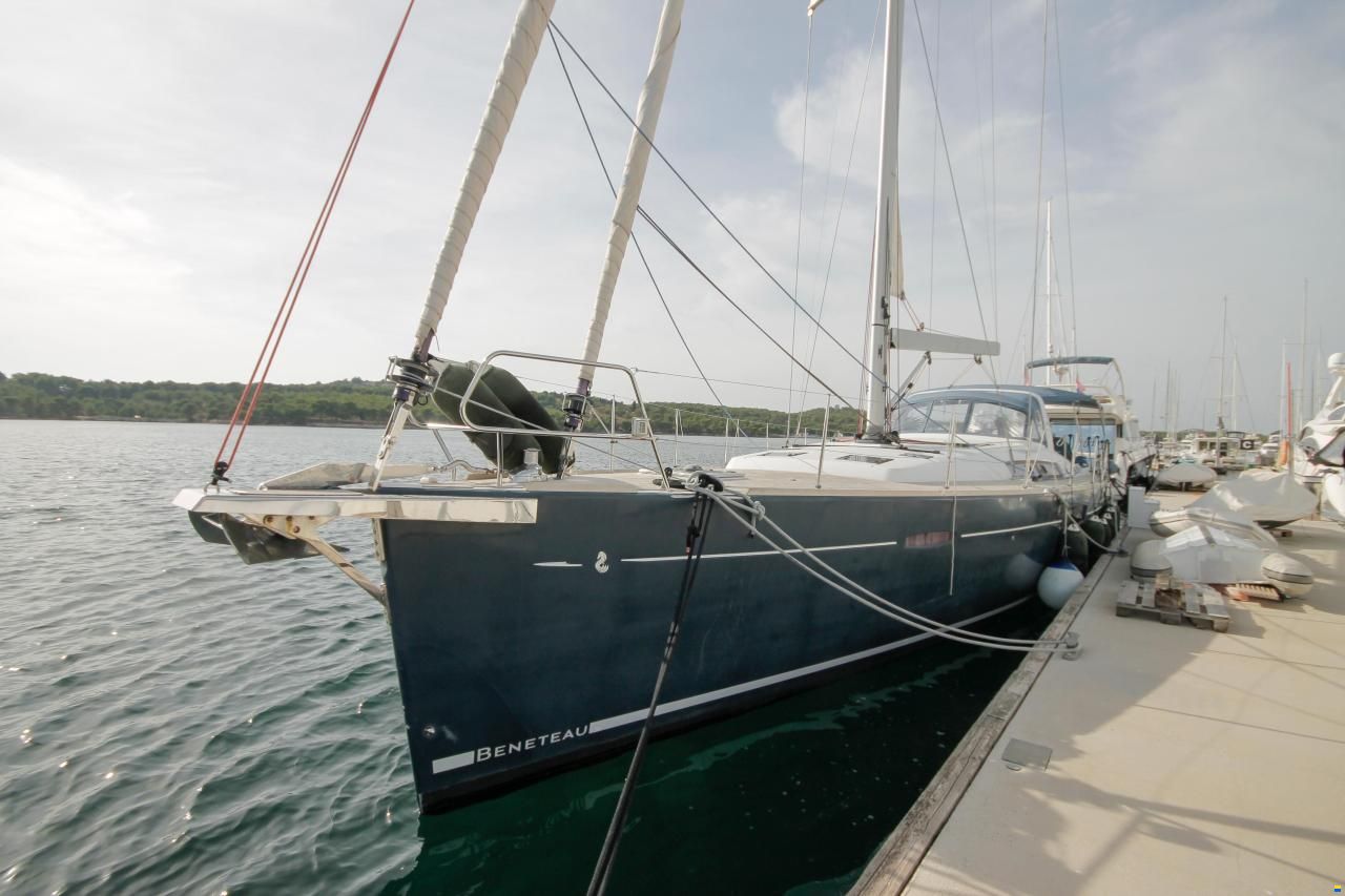 Beneteau Oceanis 60