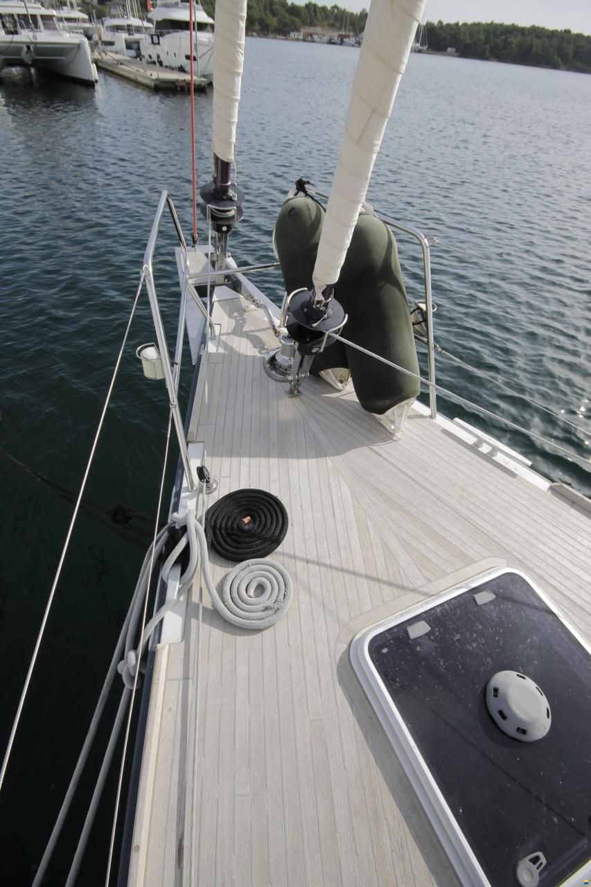 Beneteau Oceanis 60