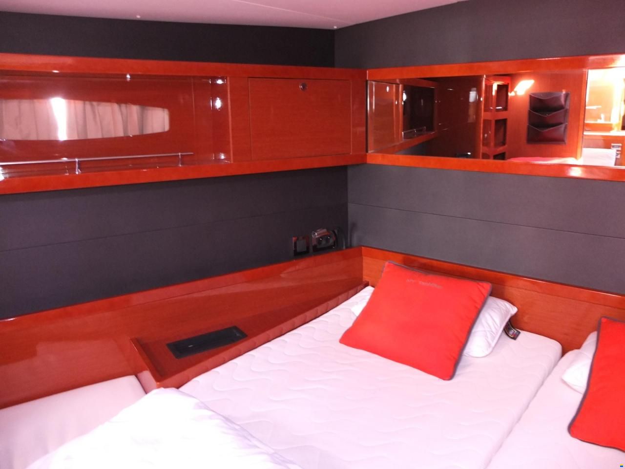 Beneteau Oceanis 60