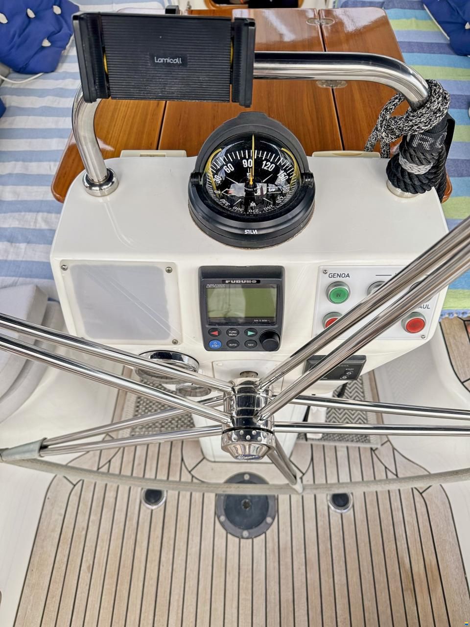 Hallberg-Rassy 412