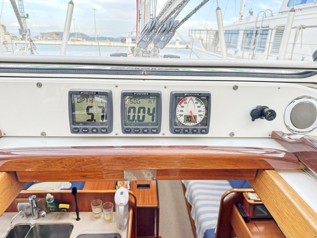 Hallberg-Rassy 412