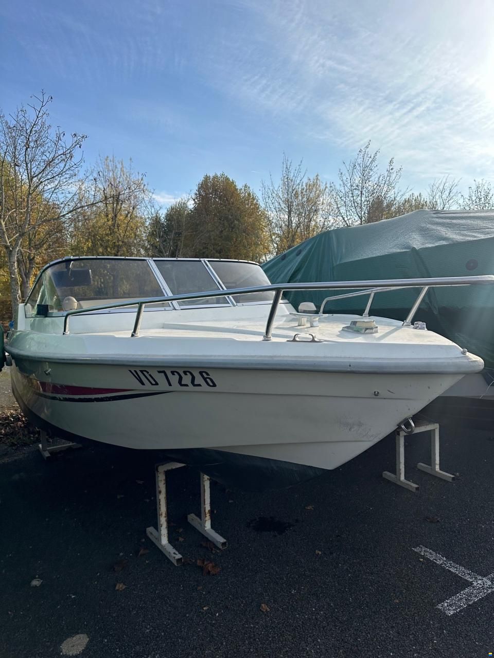 Nuova  Fiberglass Pergis Sport
