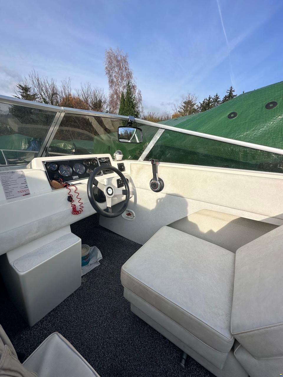 Nuova  Fiberglass Pergis Sport