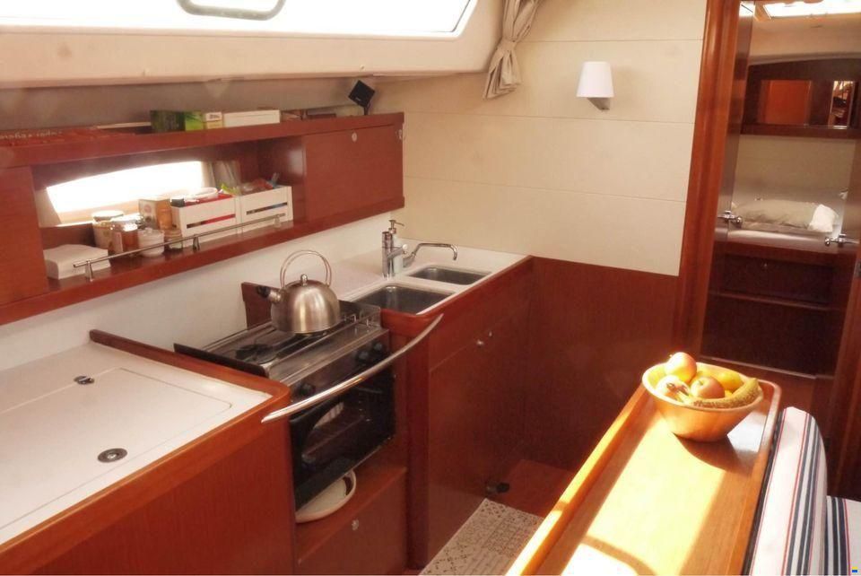 Beneteau Oceanis 50 Family