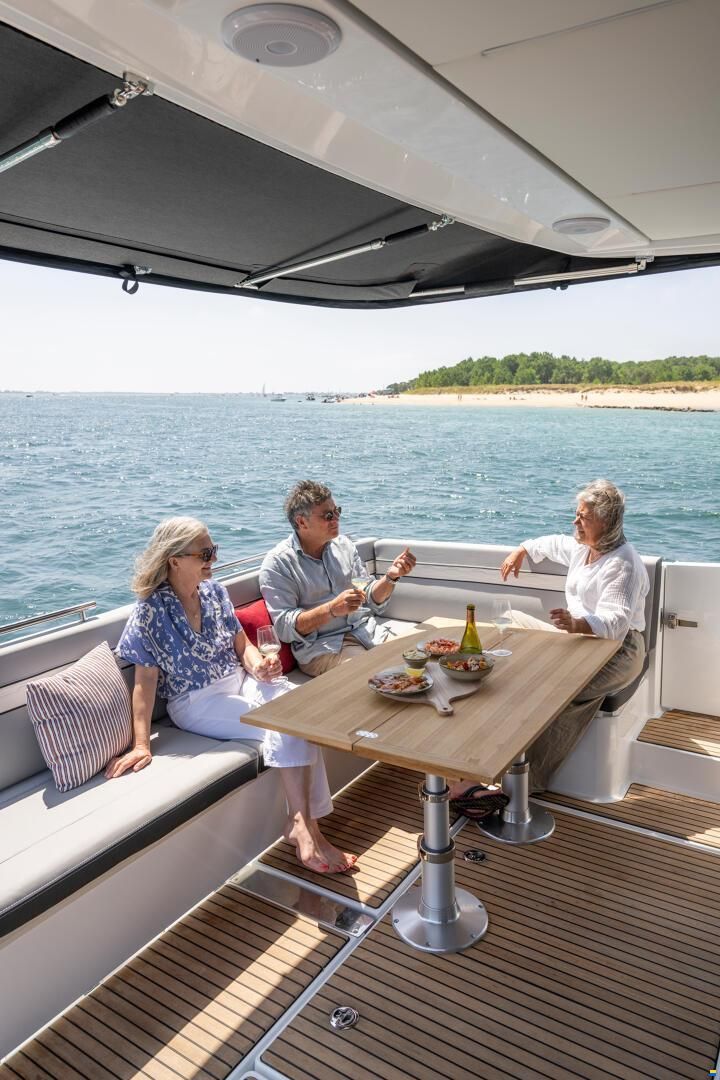 Jeanneau Merry Fisher 1295 Coupe