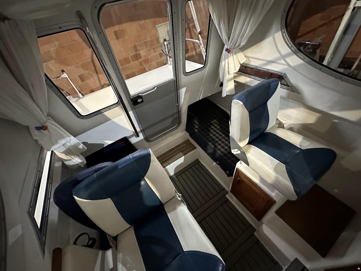 Bella 571 Cabin