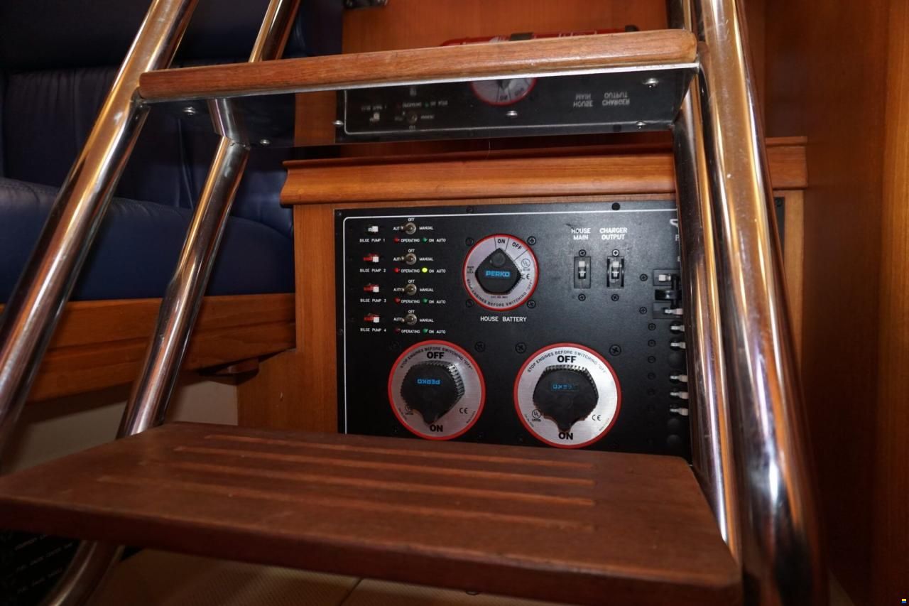 Island Packet Craft 360 Express