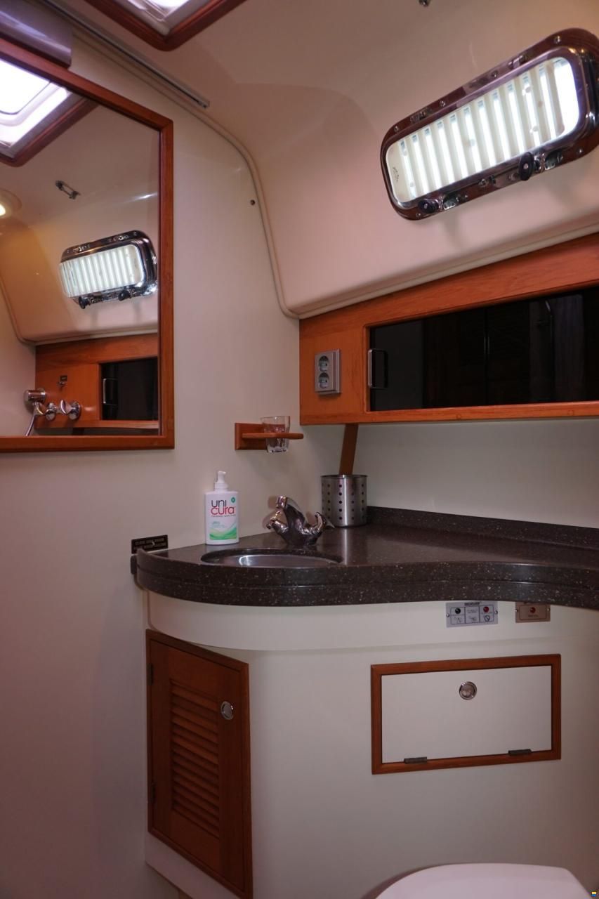 Island Packet Craft 360 Express