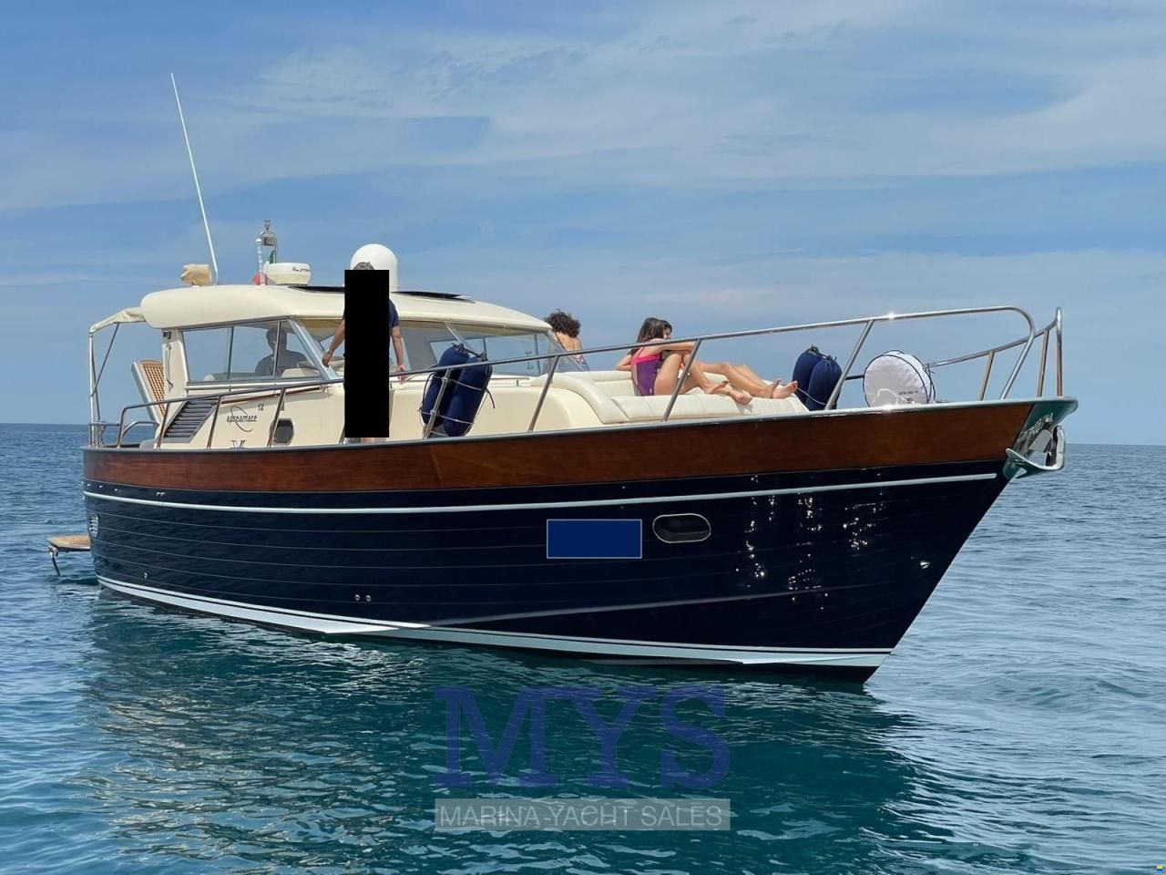 Apreamare 12 Cabin
