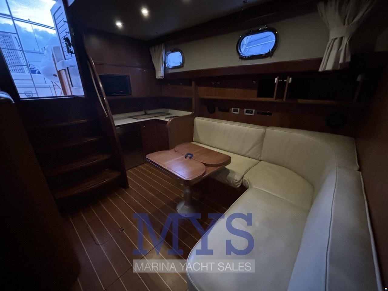 Apreamare 12 Cabin