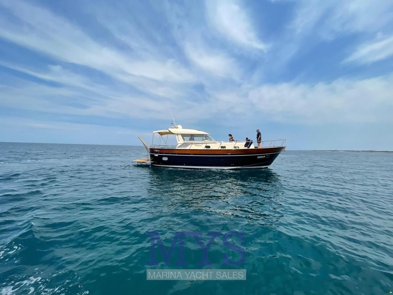 Apreamare 12 Cabin