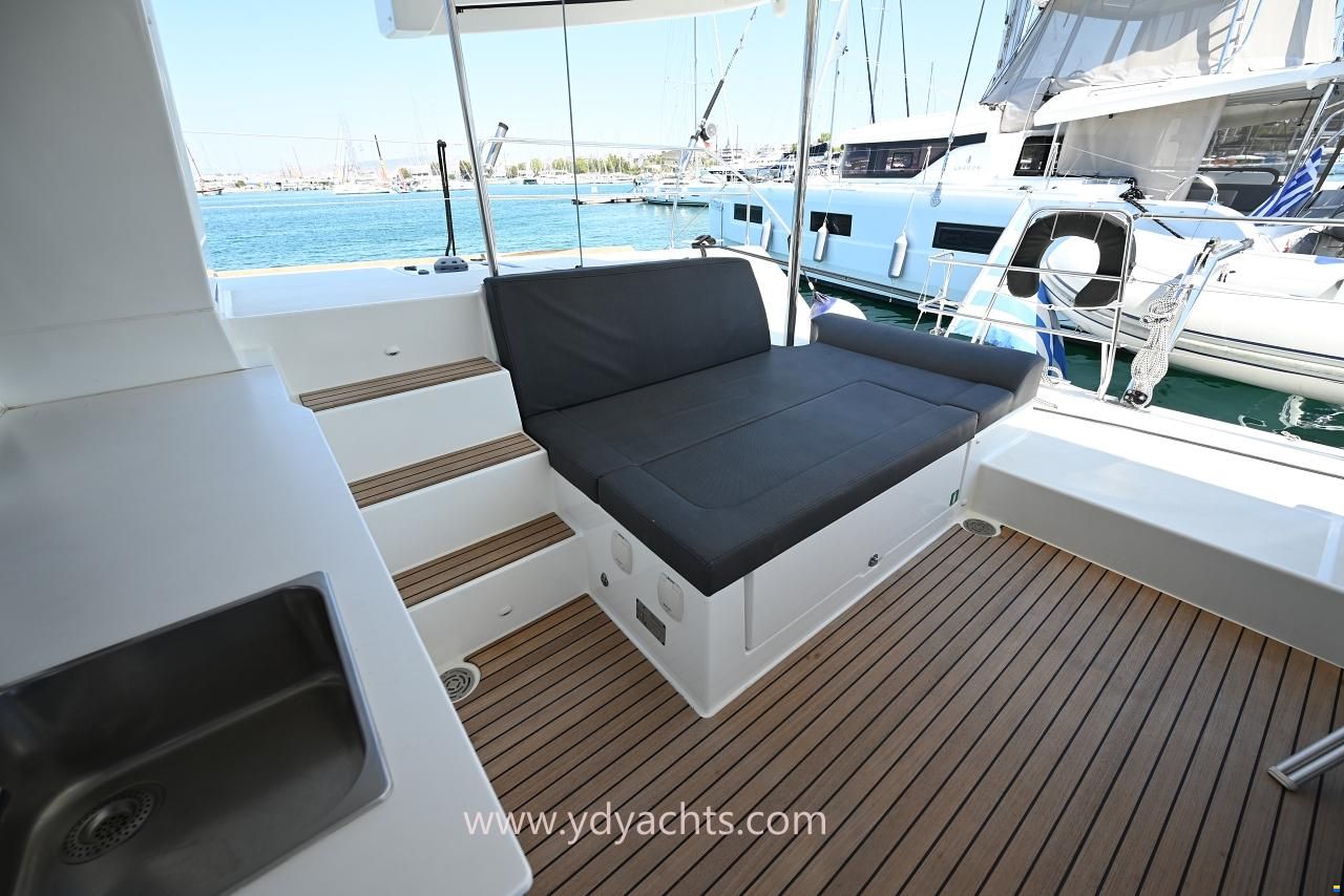 Lagoon 450 F