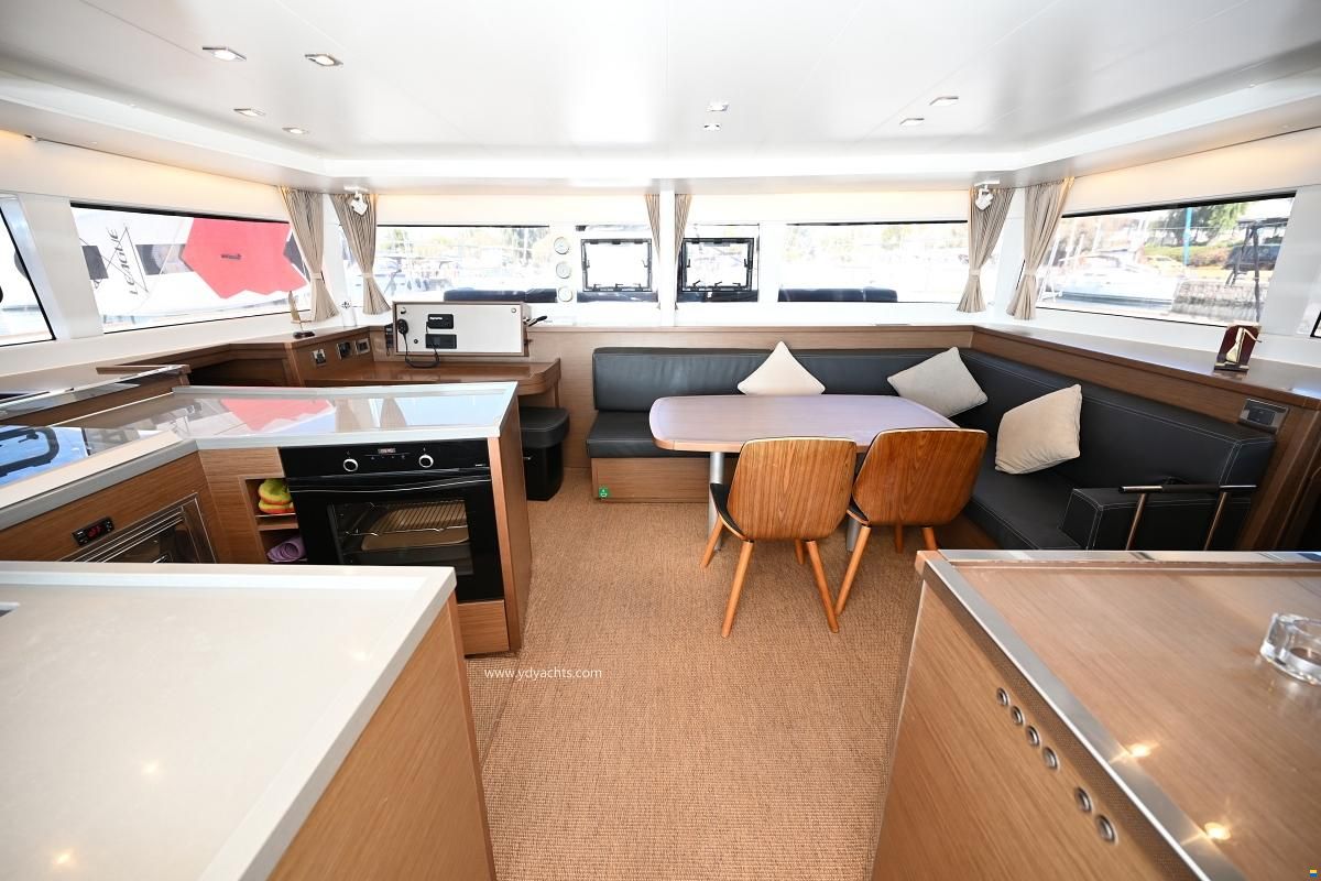 Lagoon 450 F