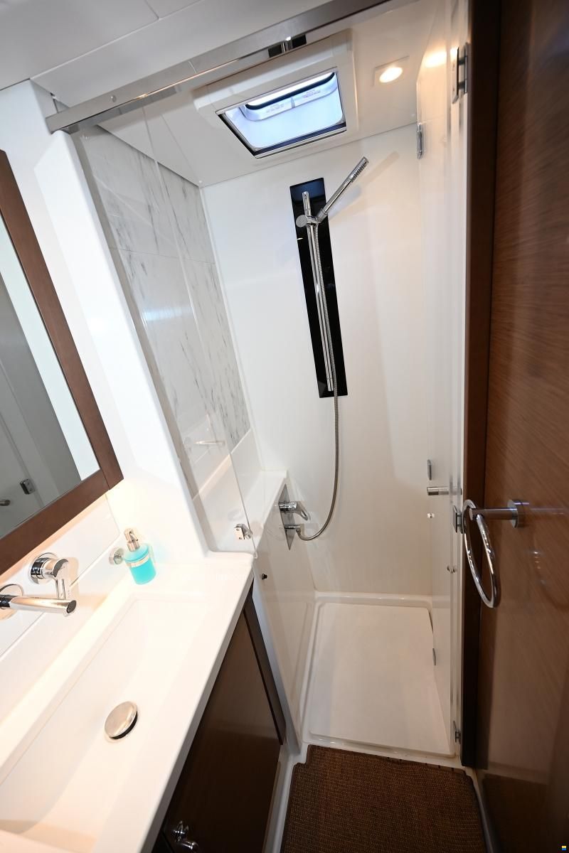 Lagoon 450 F