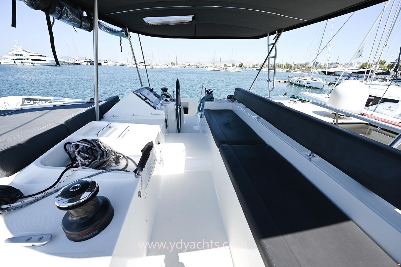 Lagoon 450 F