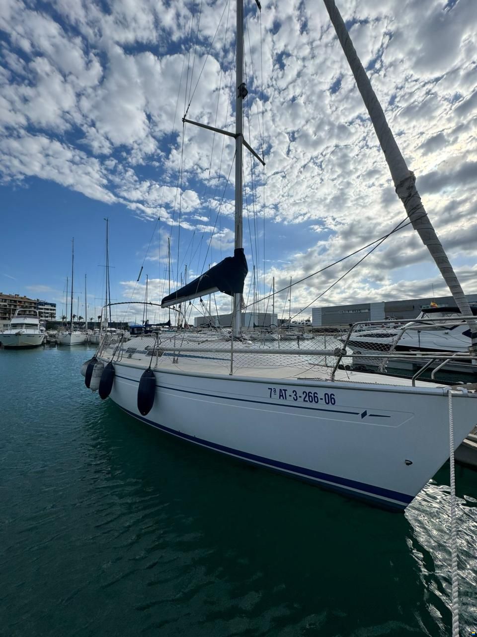 Bavaria 36 Holiday